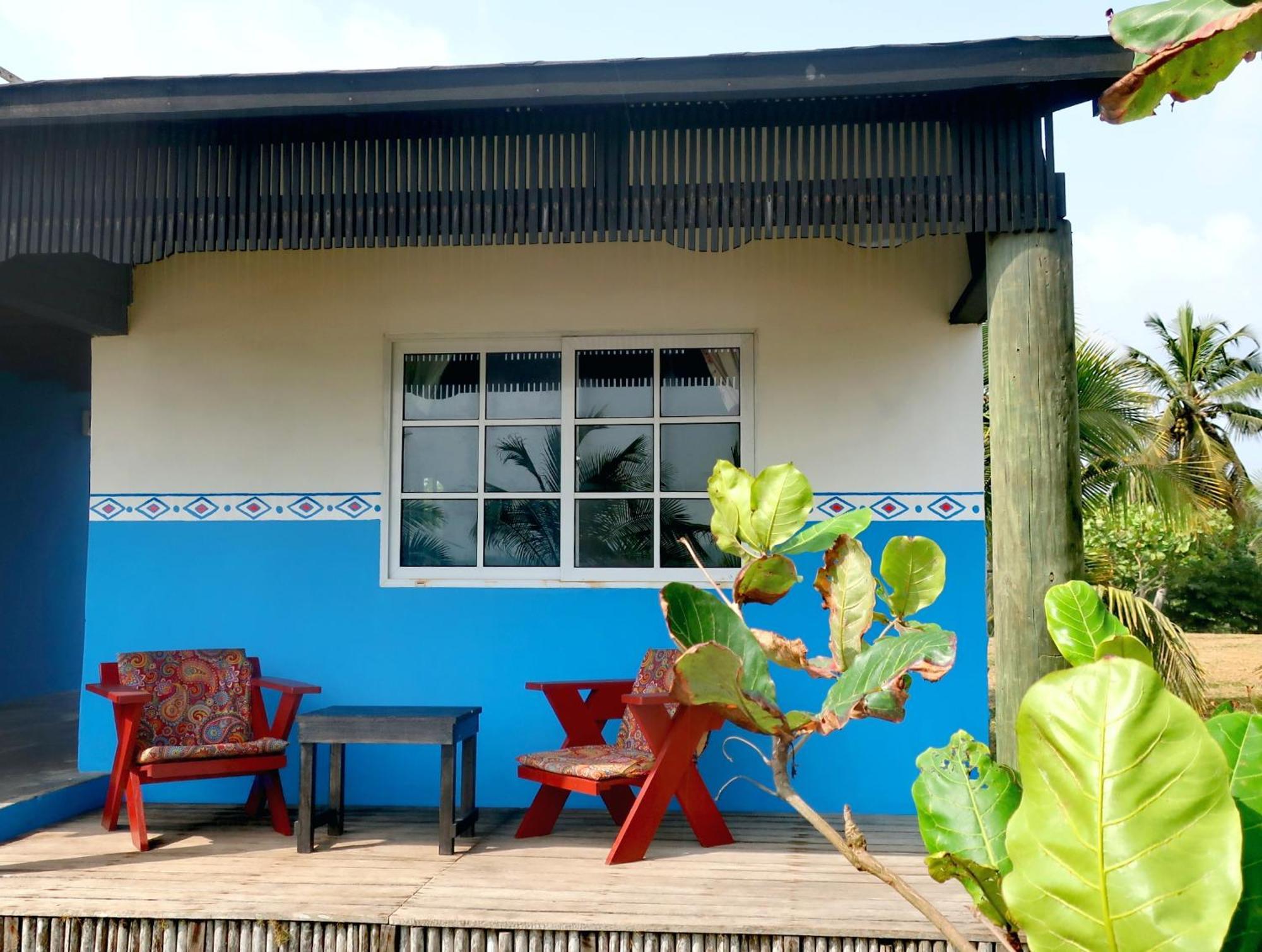 Afro Beach Eco Resort Butre Eksteriør billede